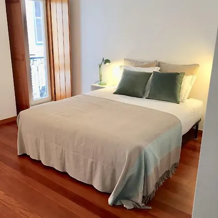 Design Alfama بيت للعطل