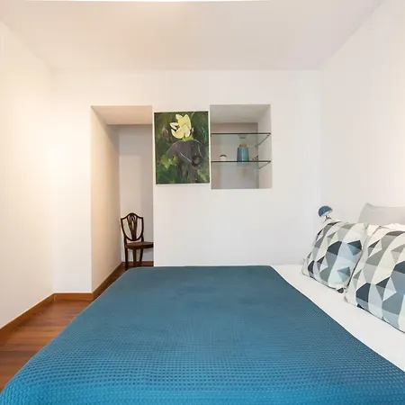 Design Alfama بيت للعطل *
